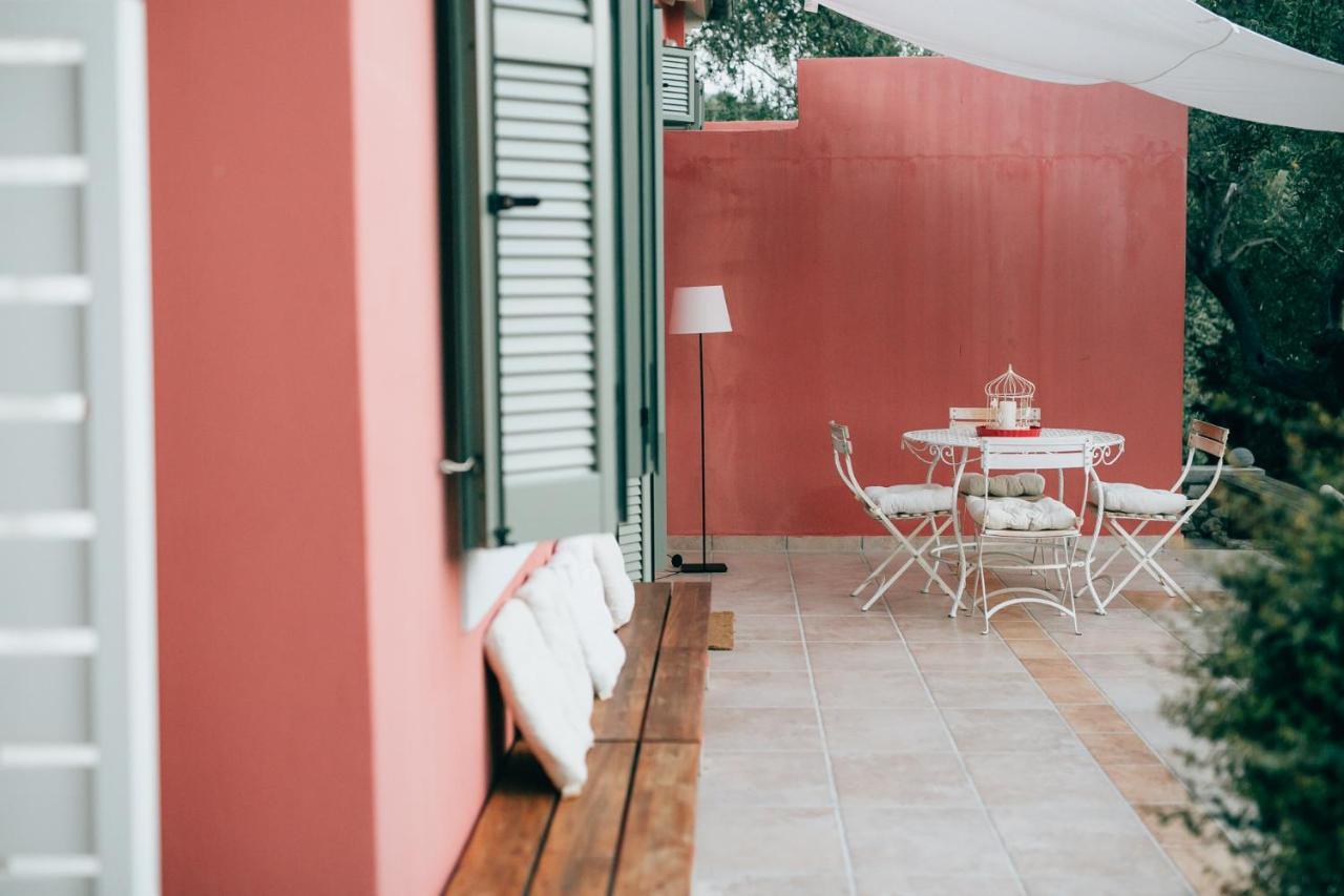 La Casa Rossa Villa Ayios Nikitas Ngoại thất bức ảnh