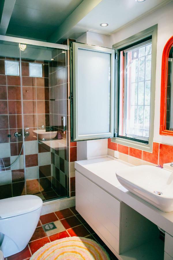 La Casa Rossa Villa Ayios Nikitas Ngoại thất bức ảnh