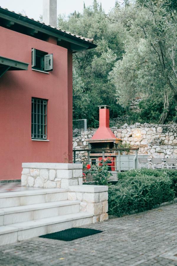 La Casa Rossa Villa Ayios Nikitas Ngoại thất bức ảnh